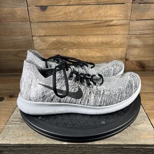 Nike Free RN Flyknit 2017 Mens Size 8.5 Black White Oreo Lace Up Running Shoes